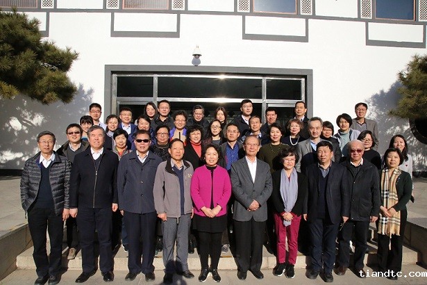 微信图片_20191029145650 - 副本 (2).jpg